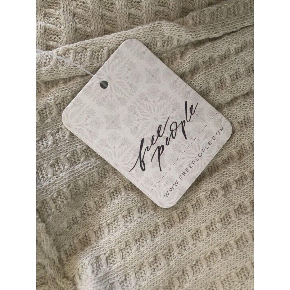 Free People NWT Juicy Long Sleeve Waffle Knit Thermal Stone Cold size Small S - Picture 3 of 4